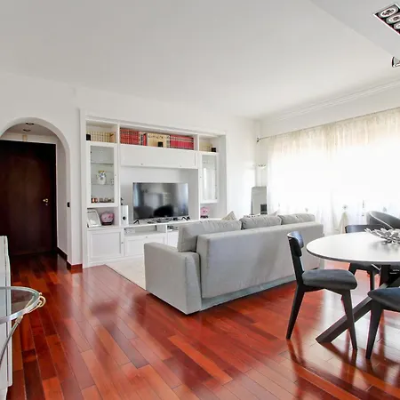 Cherry In Appartement