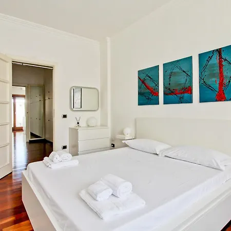 Apartment Cherry In *